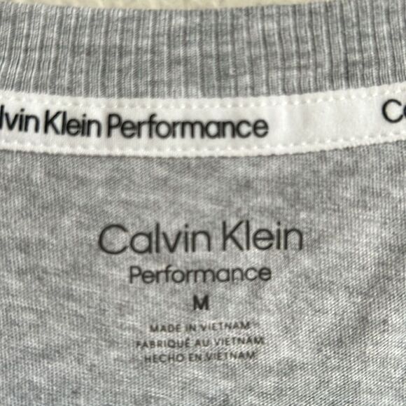 Calvin Klein Performance Womens Muscle Tank Silver Size M Gray NWT - Picture 7 of 7